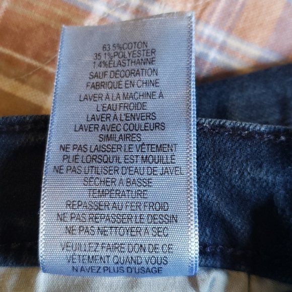 Levi's - Picture 6 of 6